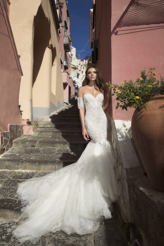 julie vino wedding, julie vino bride, julie vino 2017, julie vino gowns, julie vino wedding gown