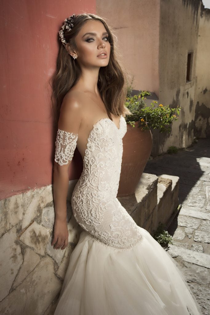 julie vino wedding, julie vino bride, julie vino 2017, julie vino gowns, julie vino wedding gown