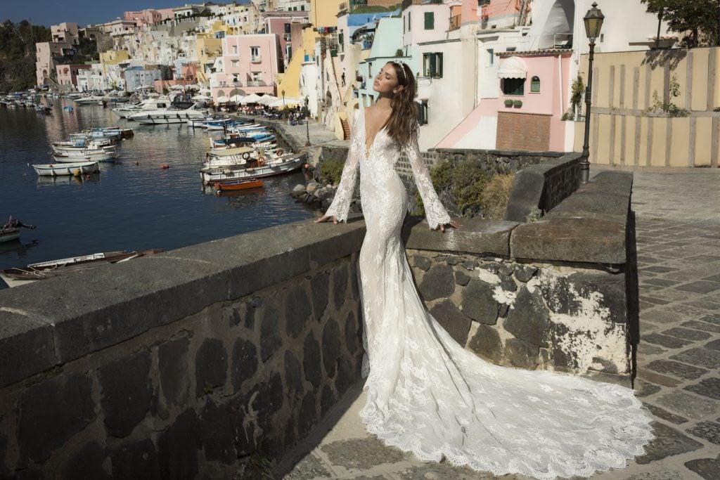 julie vino wedding, julie vino bride, julie vino 2017, julie vino gowns, julie vino wedding gown