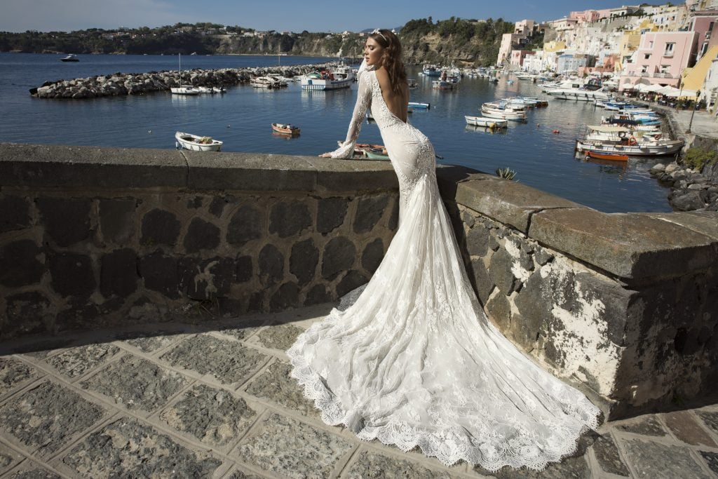 julie vino wedding, julie vino bride, julie vino 2017, julie vino gowns, julie vino wedding gown