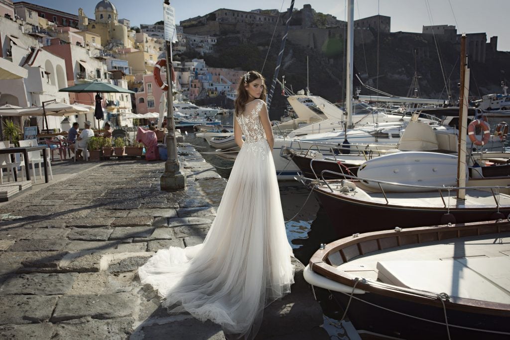 julie vino wedding, julie vino bride, julie vino 2017, julie vino gowns, julie vino wedding gown