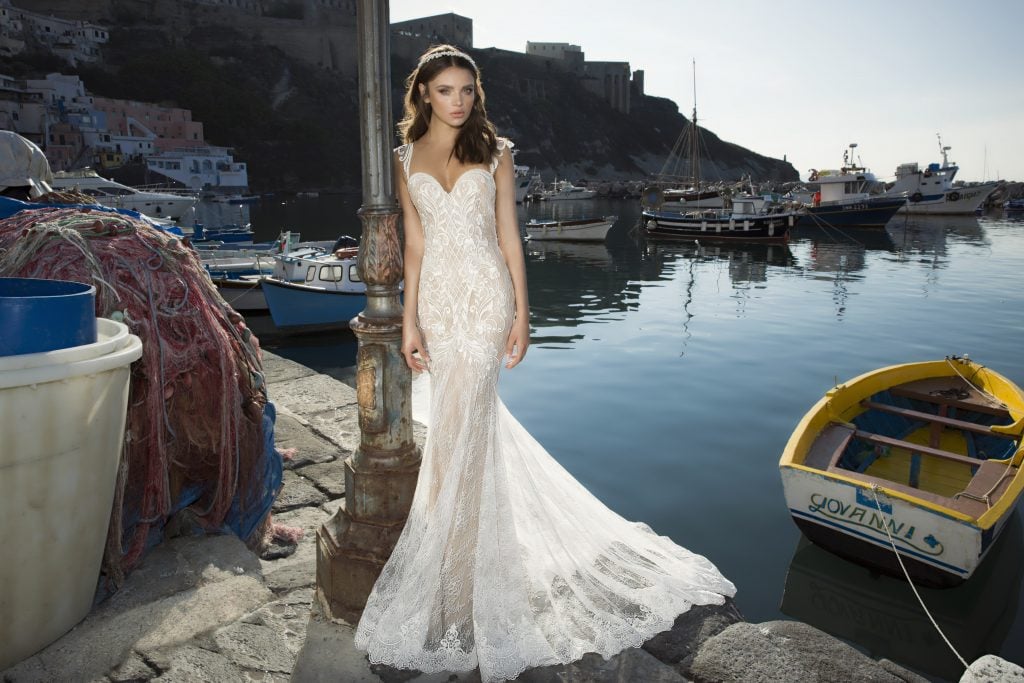 julie vino wedding, julie vino bride, julie vino 2017, julie vino gowns, julie vino wedding gown