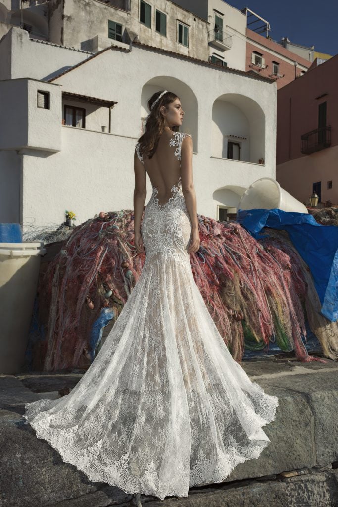 julie vino wedding, julie vino bride, julie vino 2017, julie vino gowns, julie vino wedding gown