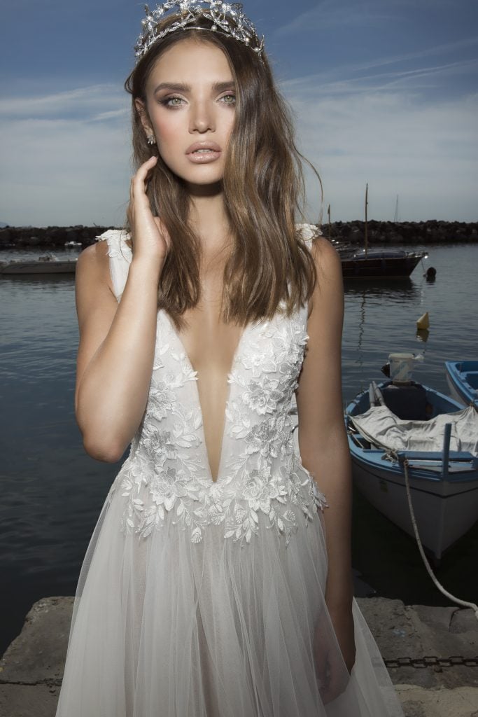julie vino wedding, julie vino bride, julie vino 2017, julie vino gowns, julie vino wedding gown