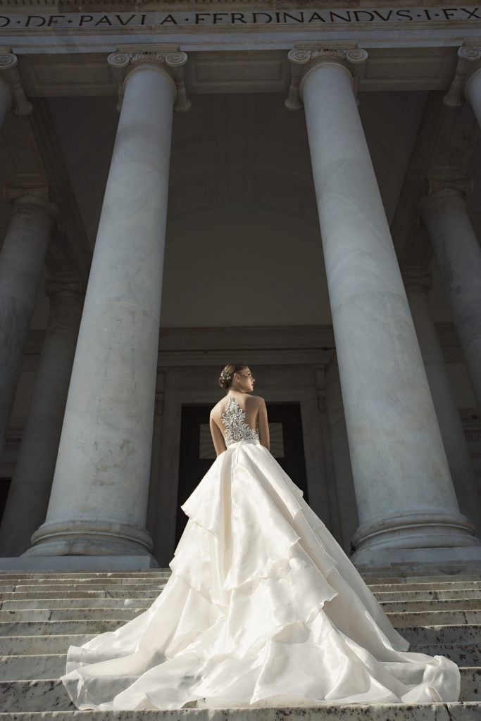 julie vino wedding, julie vino bride, julie vino 2017, julie vino gowns, julie vino wedding gown