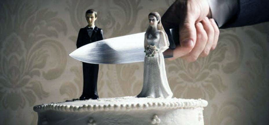 NEW TREND: 10-year relationship contracts instead of Marriages