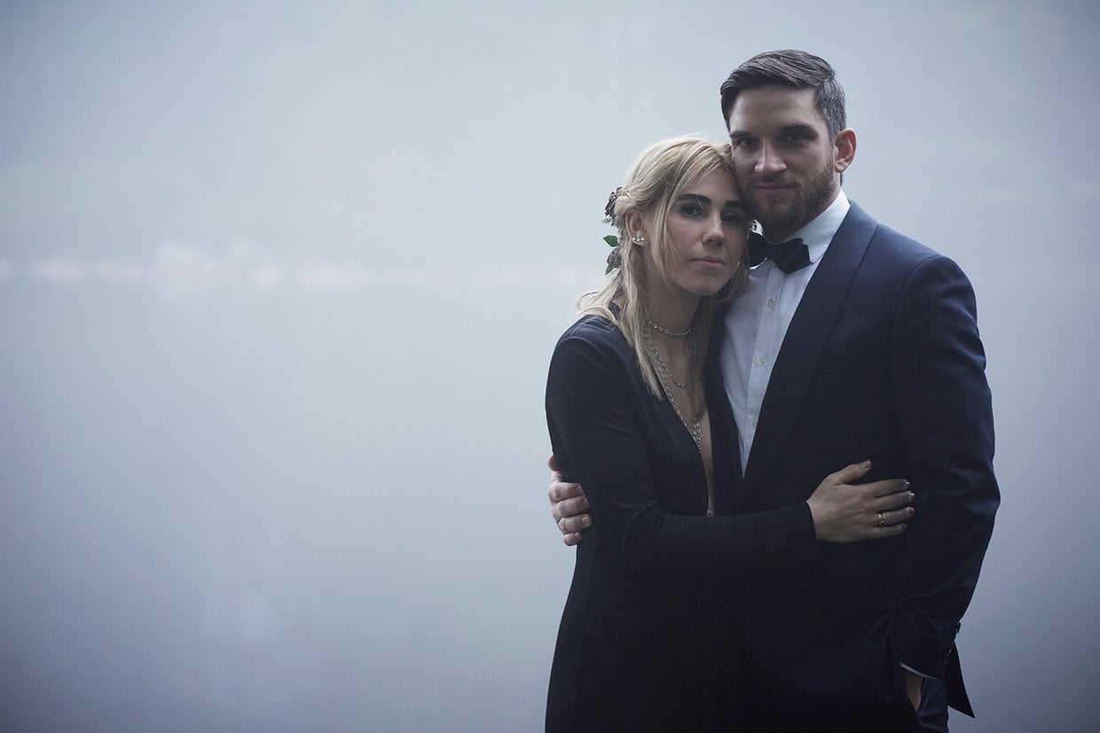 Shoshanna from Girls gets married in an intimate, moody affair