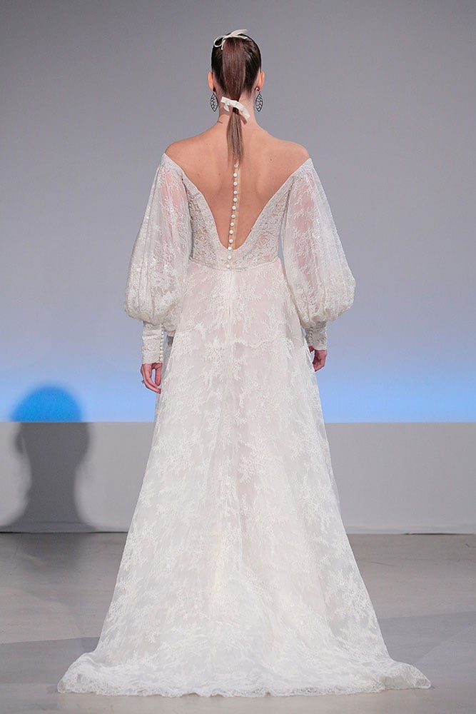 Isabelle Armstrong all 2017 New York Bridal Week Wedding Dress Collection Caroline Dress