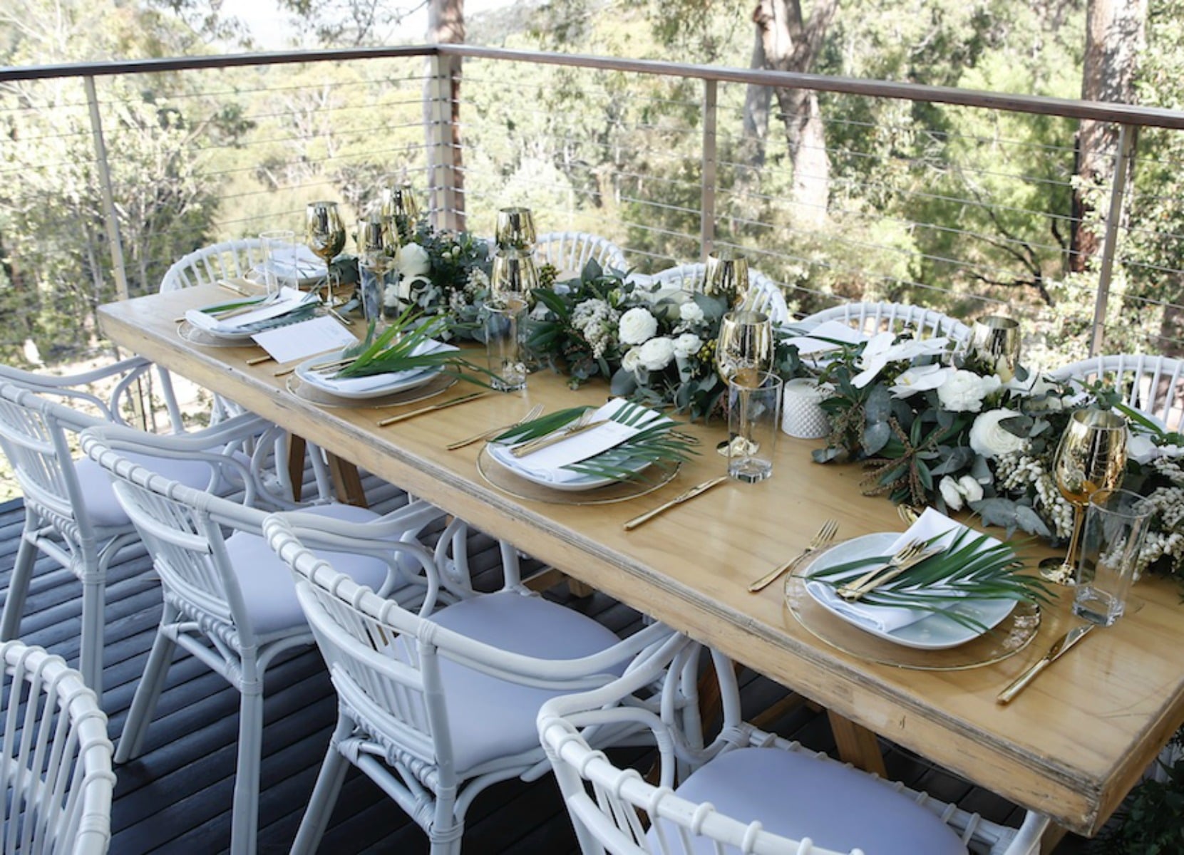 diy wedding, viral wedding, wedded wonderland real wedding, wedded wonderland editor wedding, heather anschau wedding, blue mountains wedding, lillian khallouf wedding, lillian khallouf bride, image haus wedding, the story of us wedding, sophia webster wedding bride, oscar de la renta bride, le rose bride robes, sant elia wedding, samantha wills bride, crazy about flowers wedding, matthew ely wedding ring, mazii collection wedding, contemporary wedding, editor wedding, outdoor wedding, Australian wedding, mountain wedding, bushland wedding, white and gold wedding