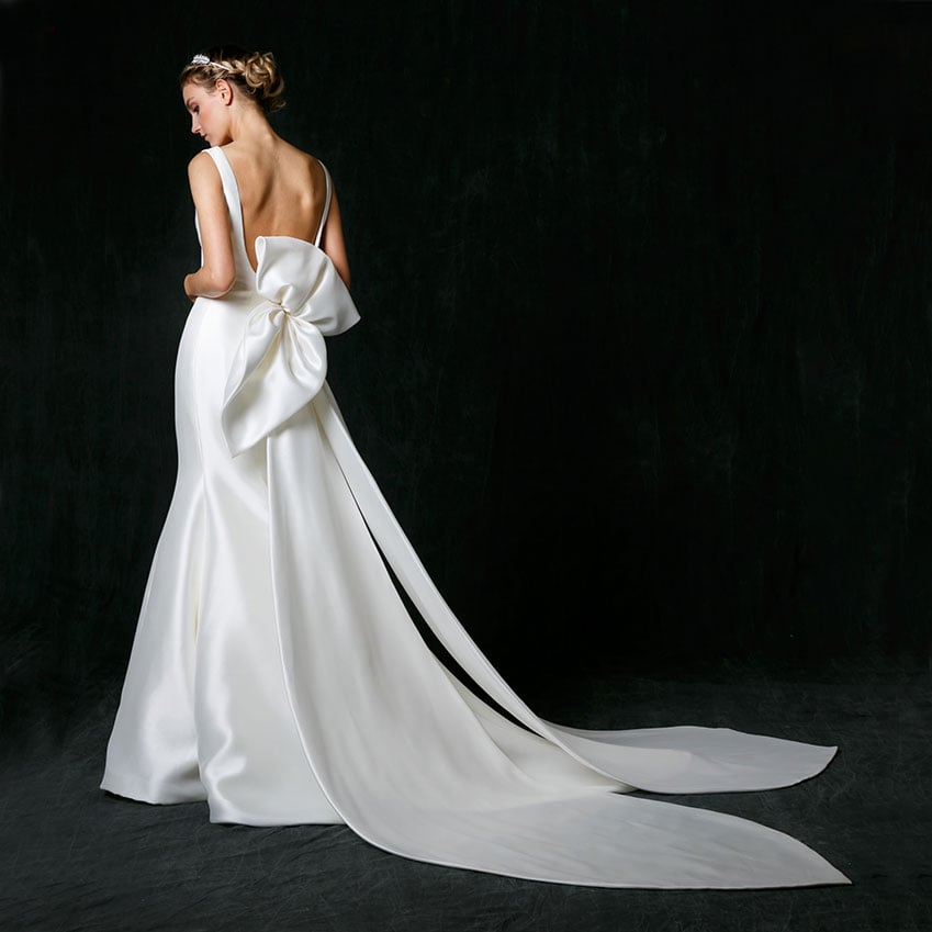 Sareh Nouri Fall 2017 New York Bridal Week Wedding Dress Collection