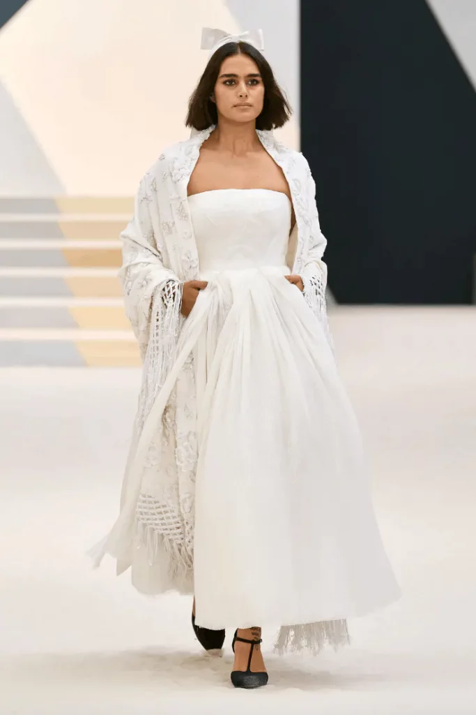 chanel haute couture wedding dress