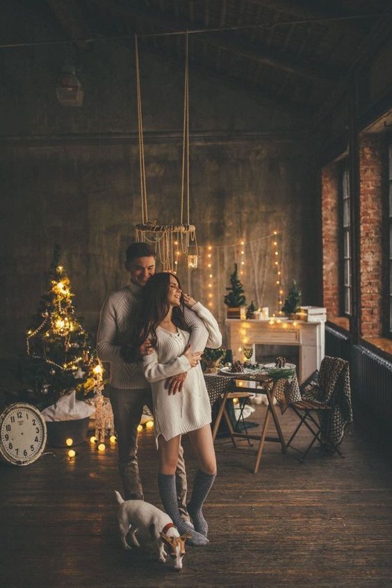 blogger #blogging #trending #pinterest #instagram #fashion #lifestyle  #style #beau… | Fotos navideñas de pareja, Fotos de navidad de parejas,  Fotos de amor parejas