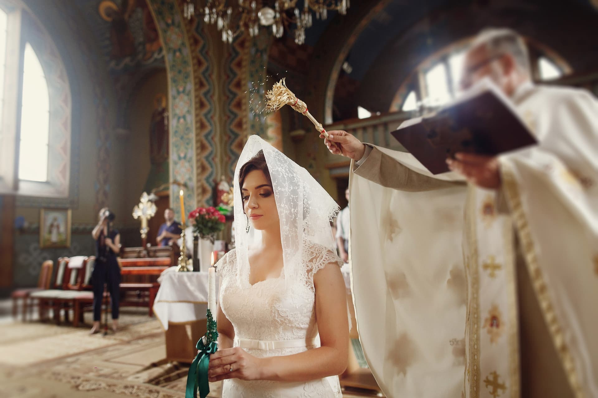 Interesting Christian Wedding Traditions: A World Tour