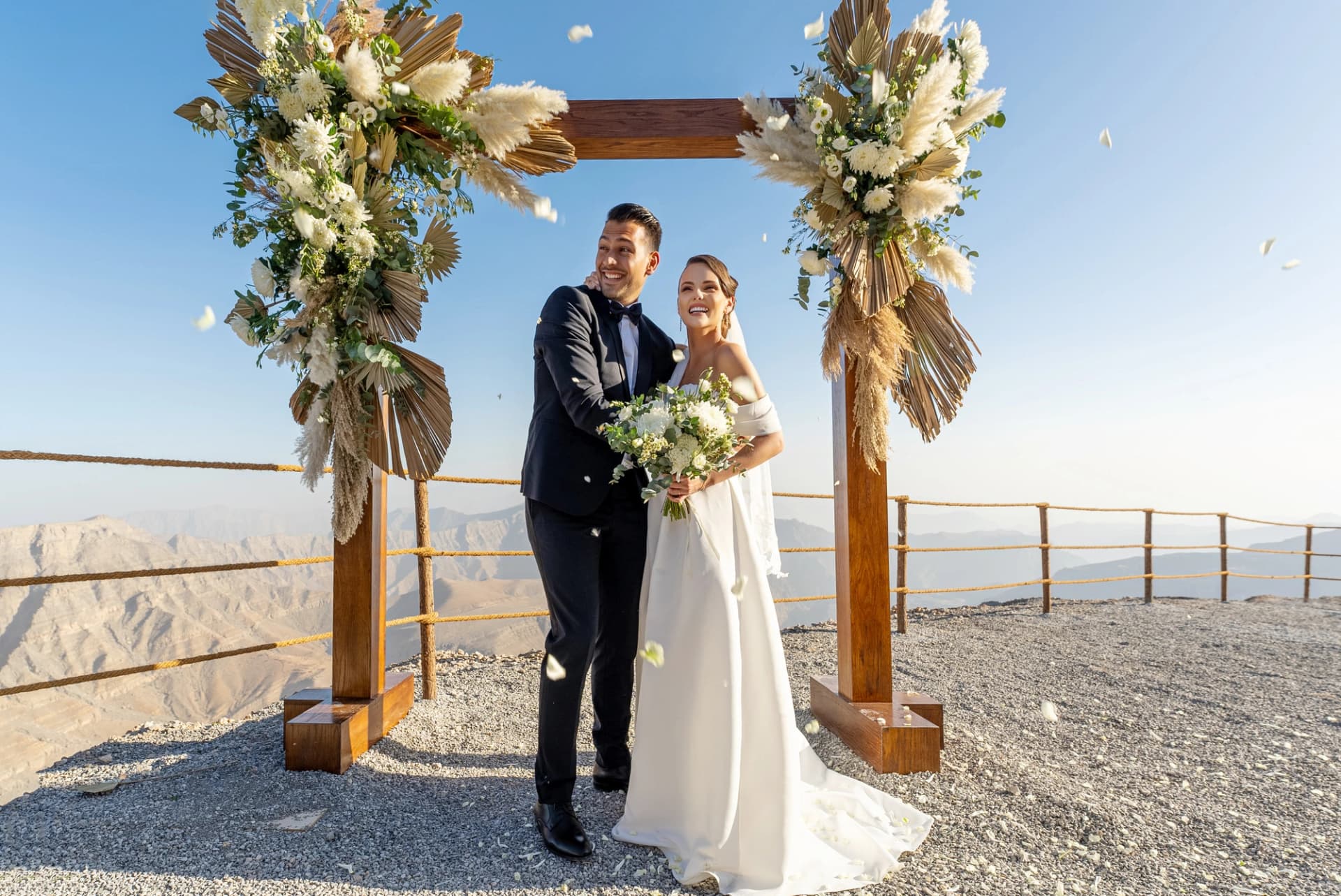 Everything You Need To Know To Make Your Wedding Go Off With A Bang