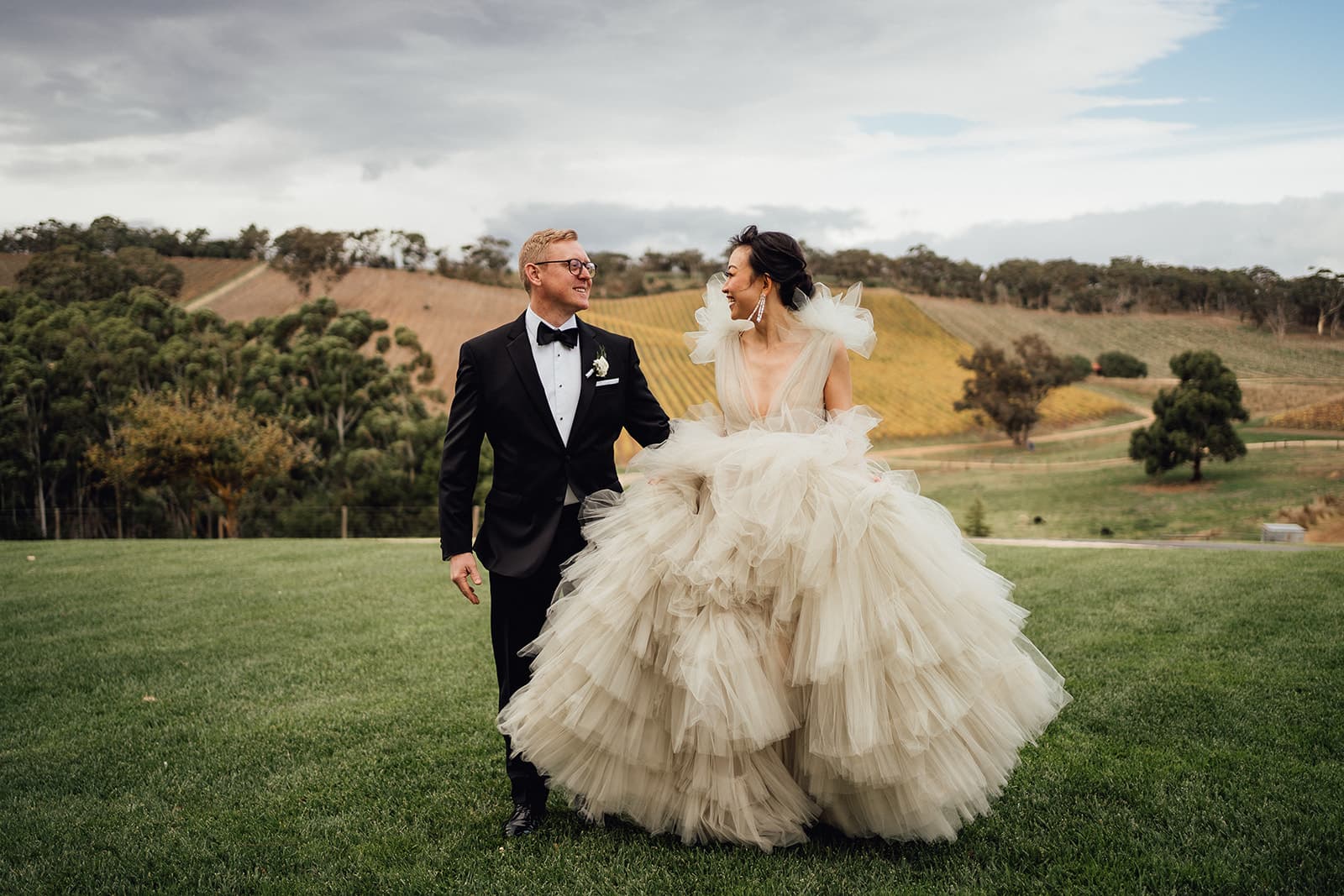 This Couple’s Rustic Vineyard Wedding Looks Like It’s Straight Out of Pinterest