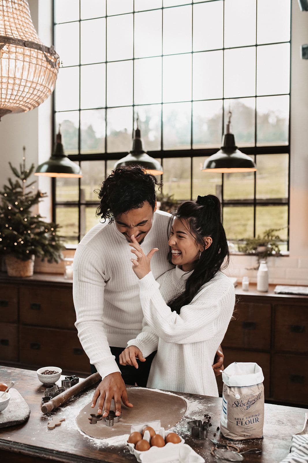 How to Make Your First Christmas as Newlyweds Special