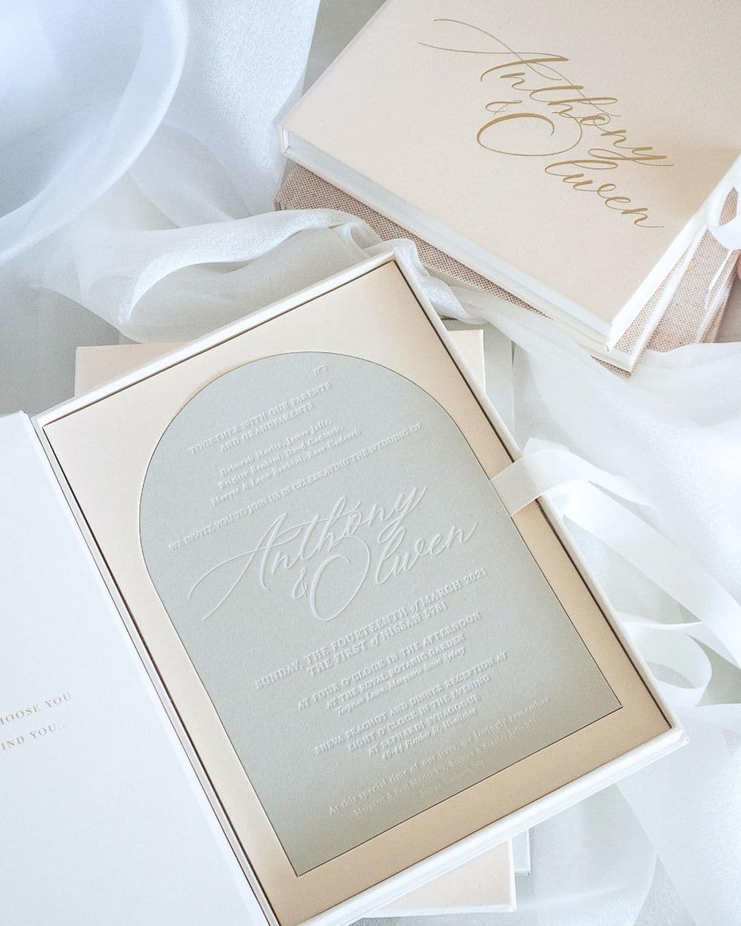 What’s trending in Invitations and Stationery?
