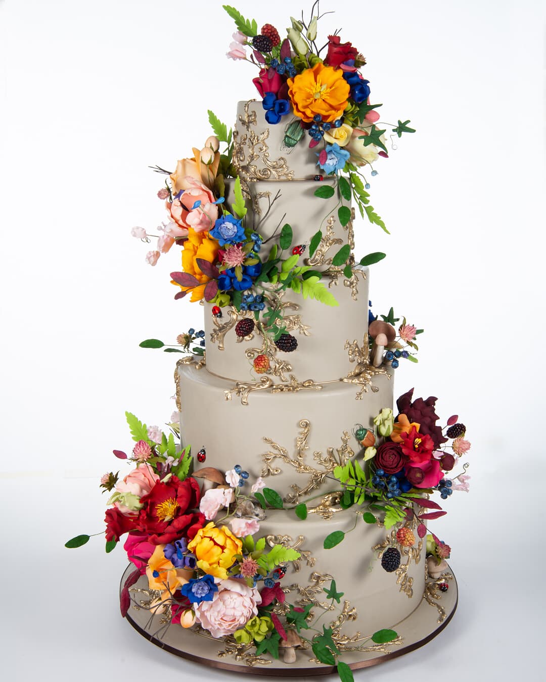 13 Of The Most Colourful Cakes We’ve Spotted This Week