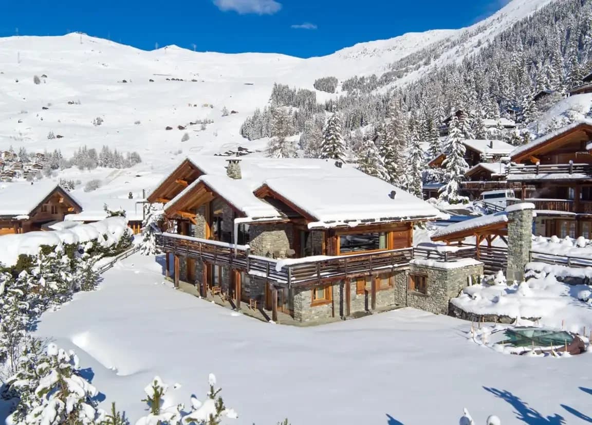A Guide on Where to Go on Honeymoon in December