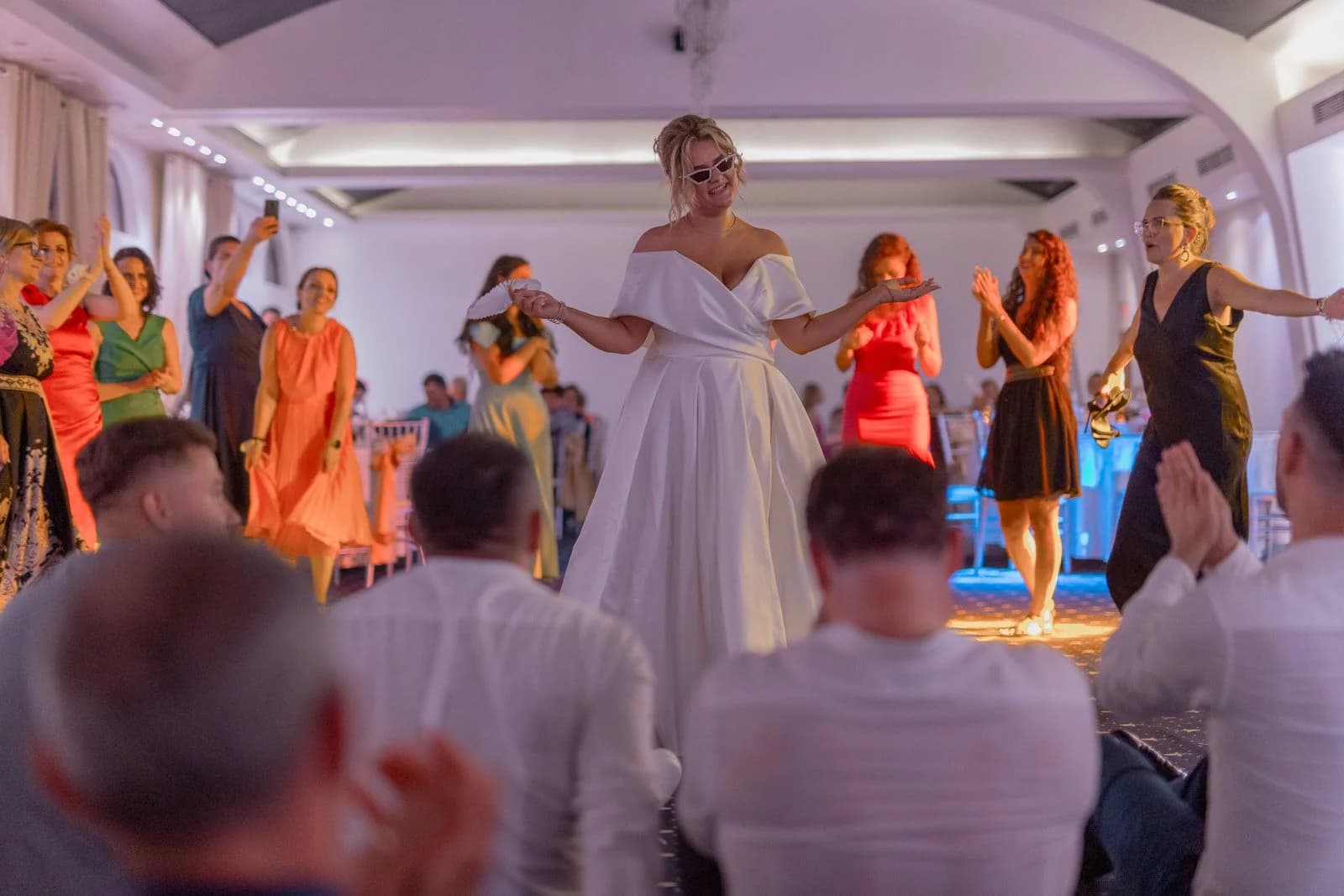 60 Wedding Dance Floor Songs That Fill the Room