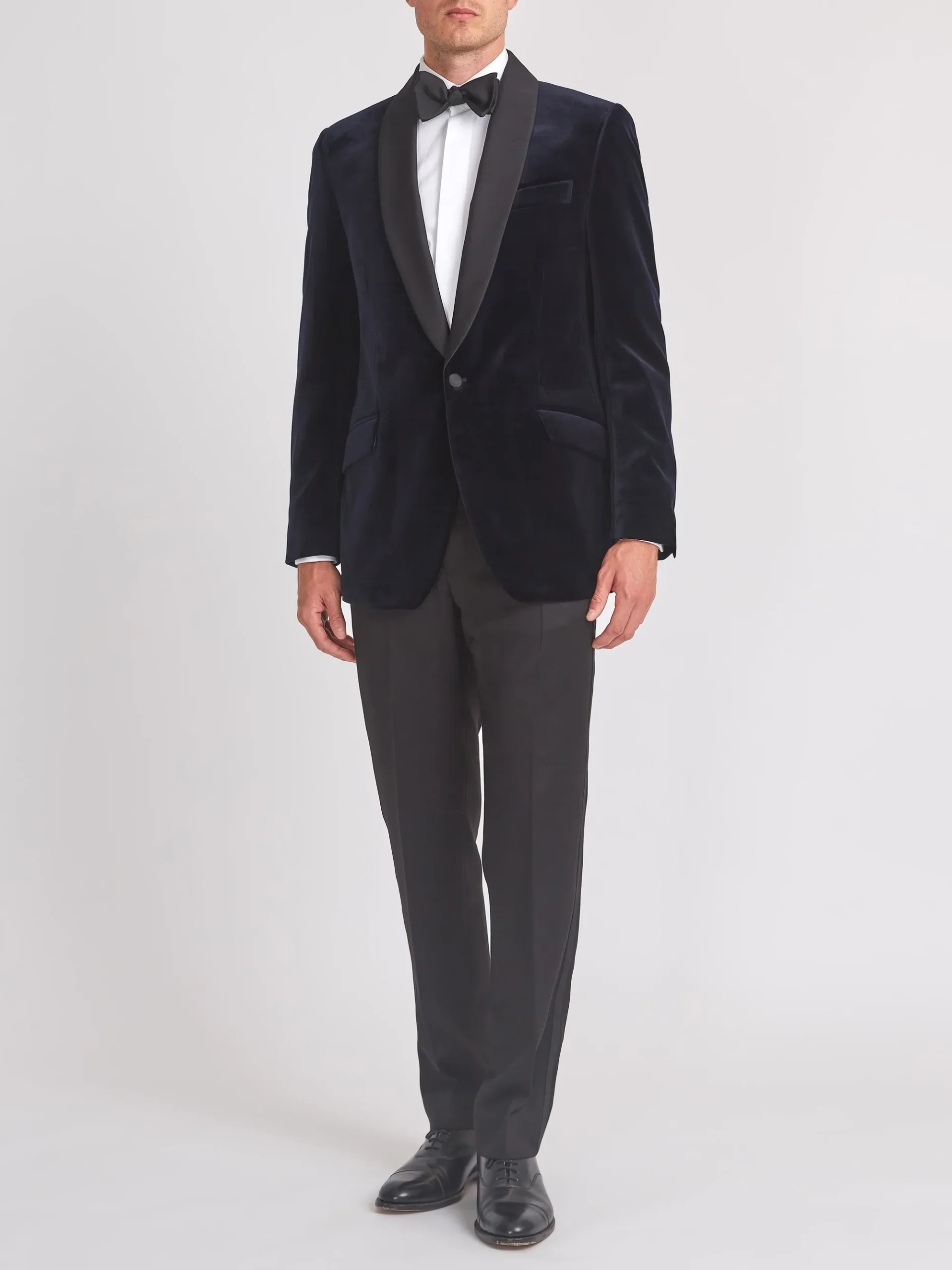 Wedding Suits Guide for Grooms, Groomsmen and Ushers