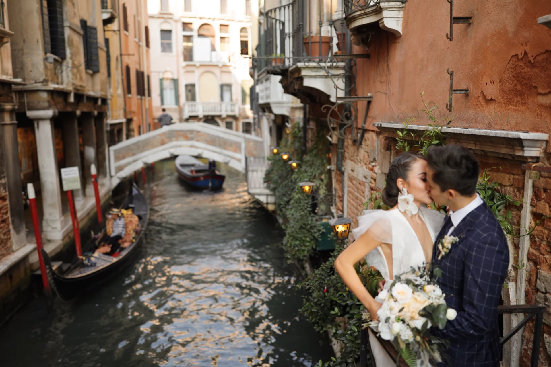 Small Wedding in Italy Cost and What It Includes