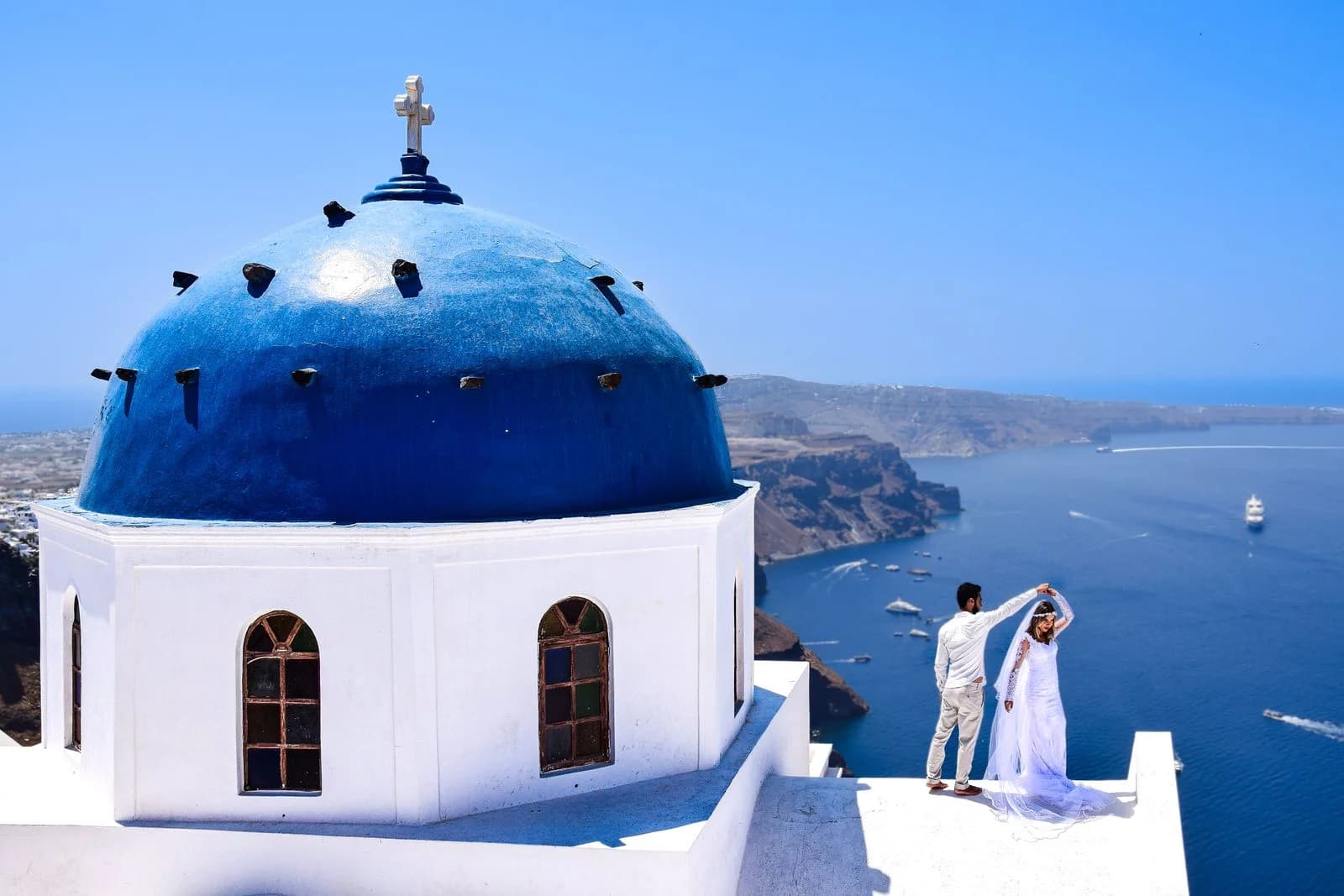 10 Greece Wedding Dress Designers Brides Should Know