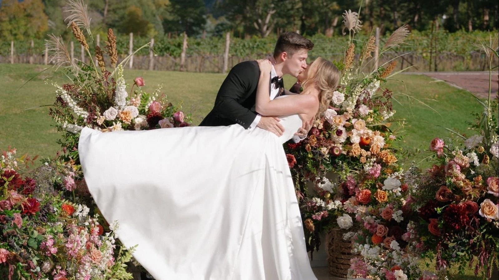 Ludwig Wedding Photos and QTCinderella’s Seven-Tier Cake