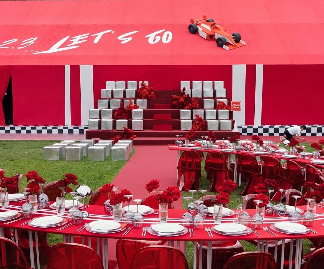 The Formula of Love: F1 Themed Wedding that will make every Ferrari Fan Fawn!