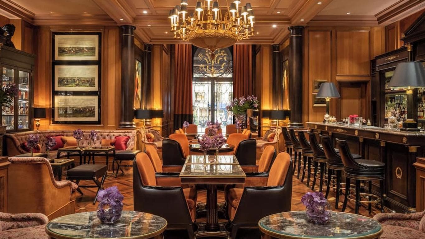 Four Seasons Hotel George V, Paris - Gallery 1