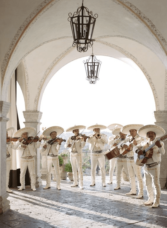 10 Essential Tips for Planning a Destination Wedding in Mexico