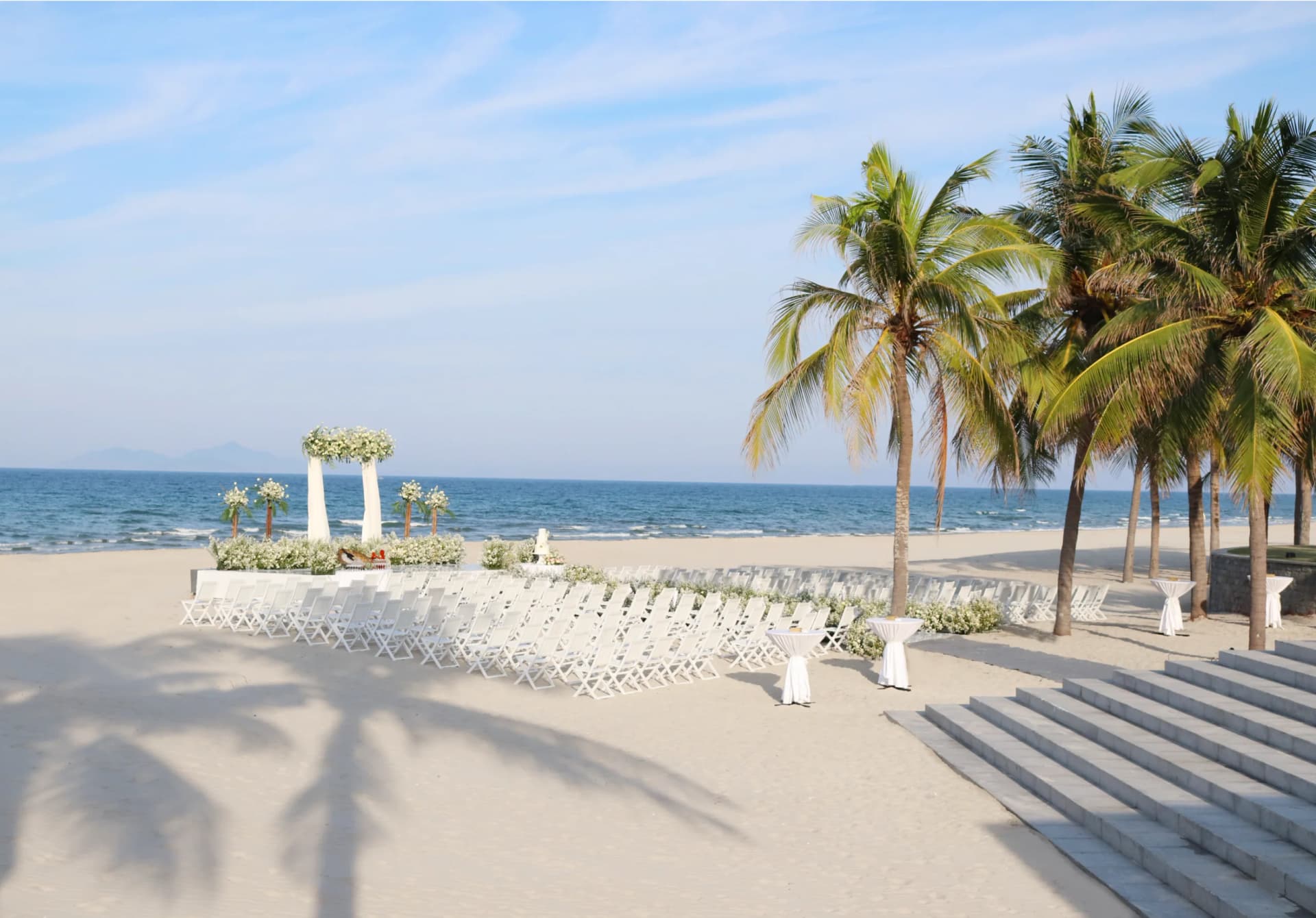 Beachfront — photo 1
