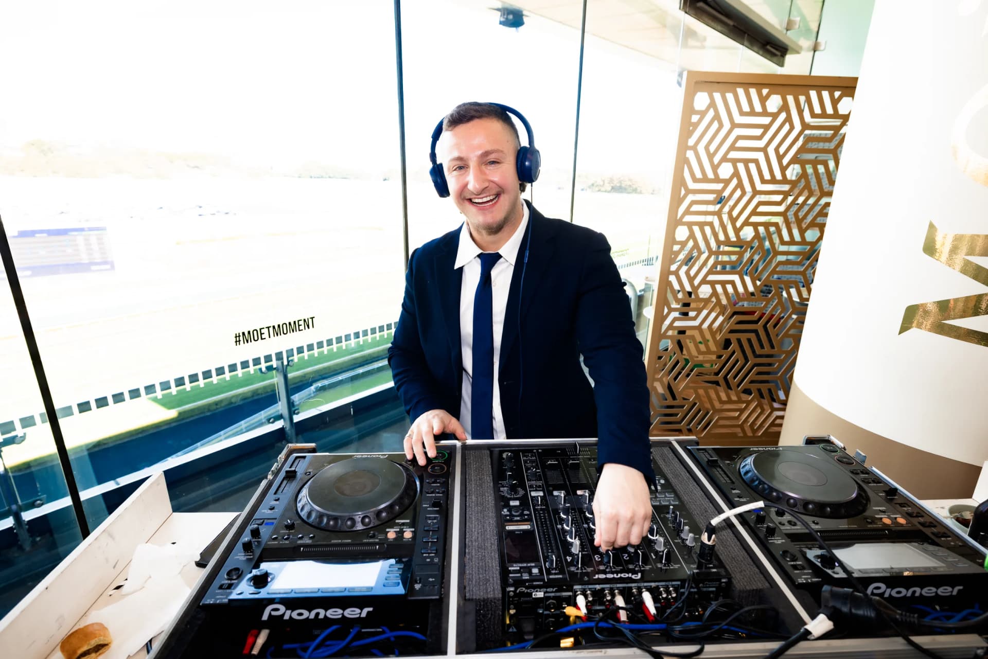 Tommie Traxx