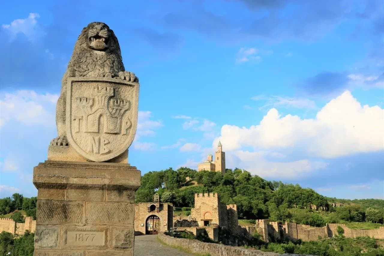 A stone lion on the bridge to Tsarevets fortress in Veliko Tarnovo