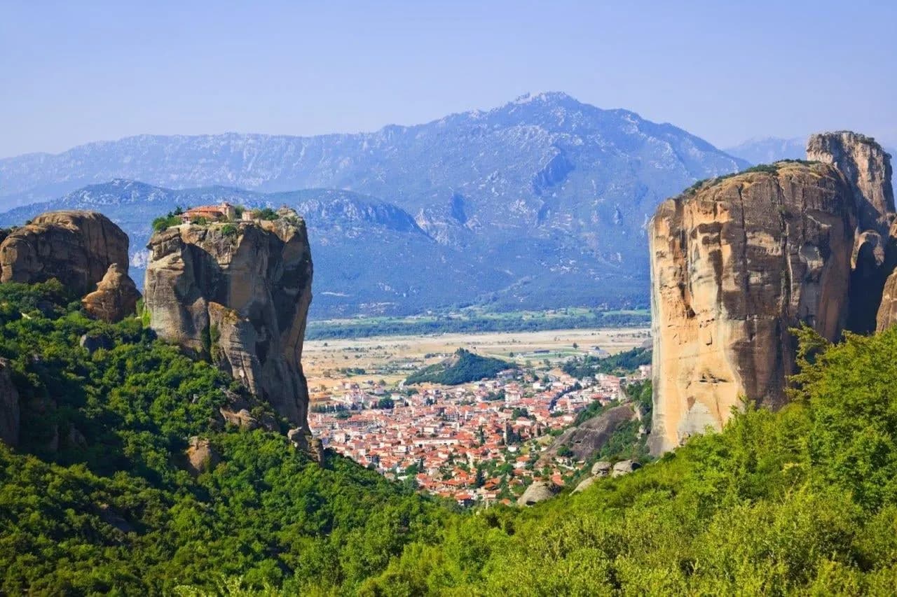 The rocks of Meteora rising above the town of Kalambaka