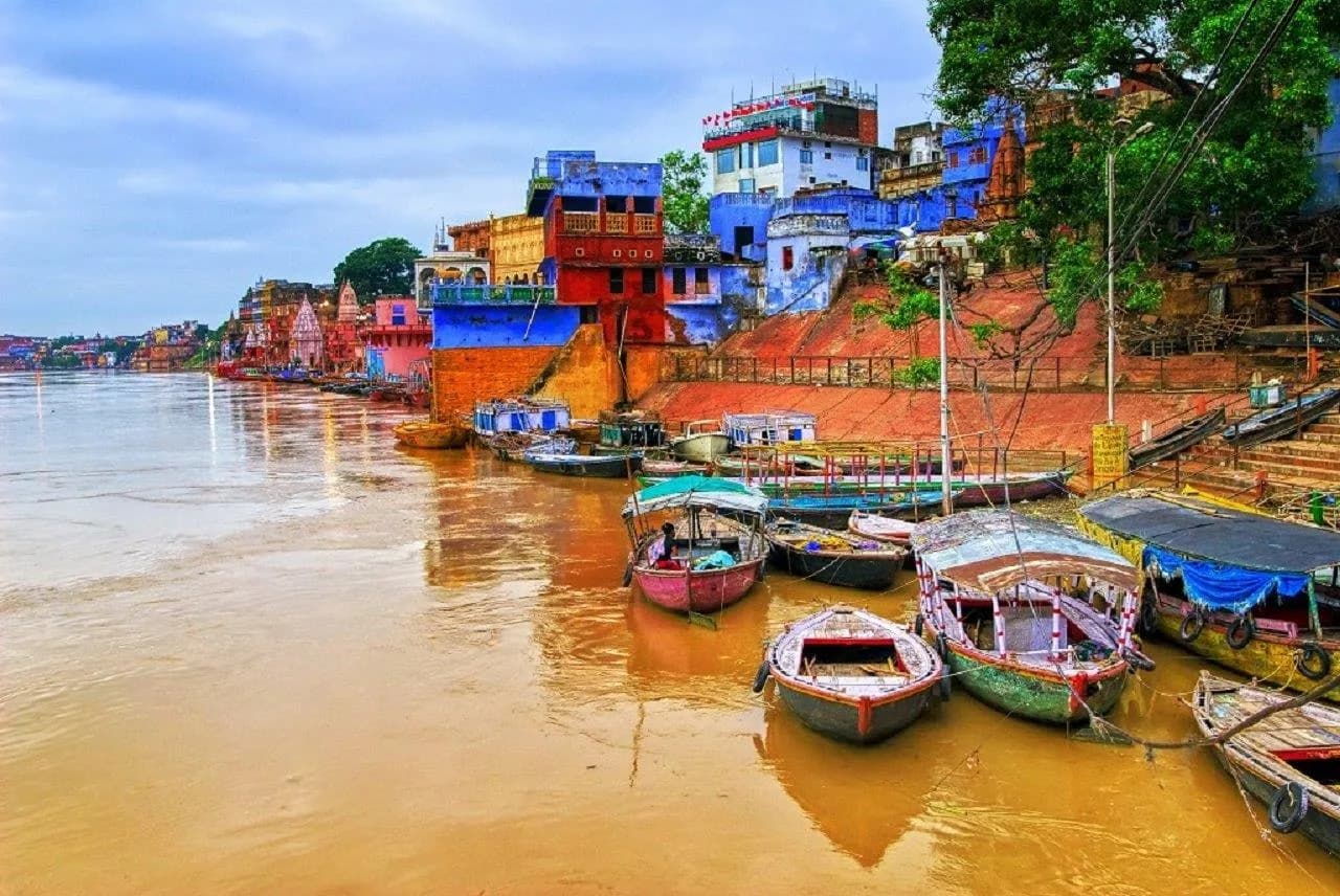 Sunrise on the Ganges