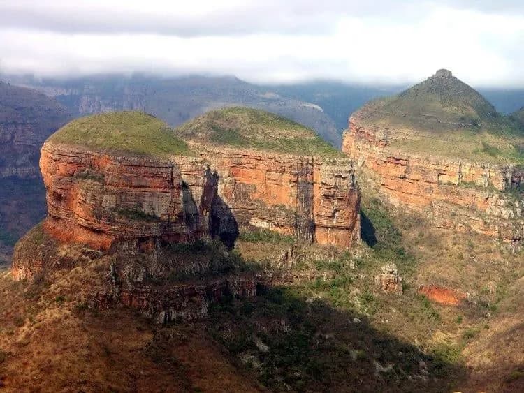 The Three Rondavels rising above the Blyde River Canyon