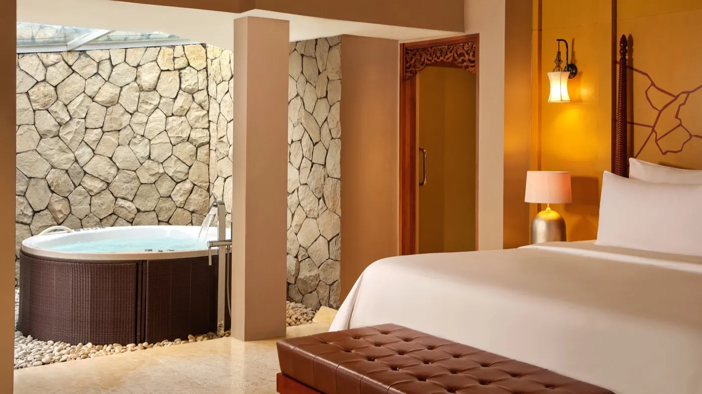 Room with spa tub