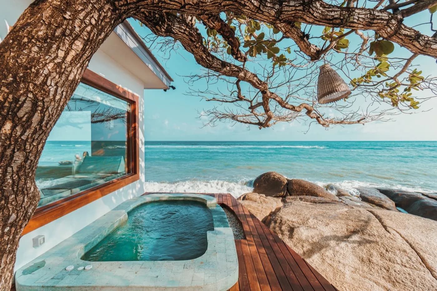Beachfront plunge pool