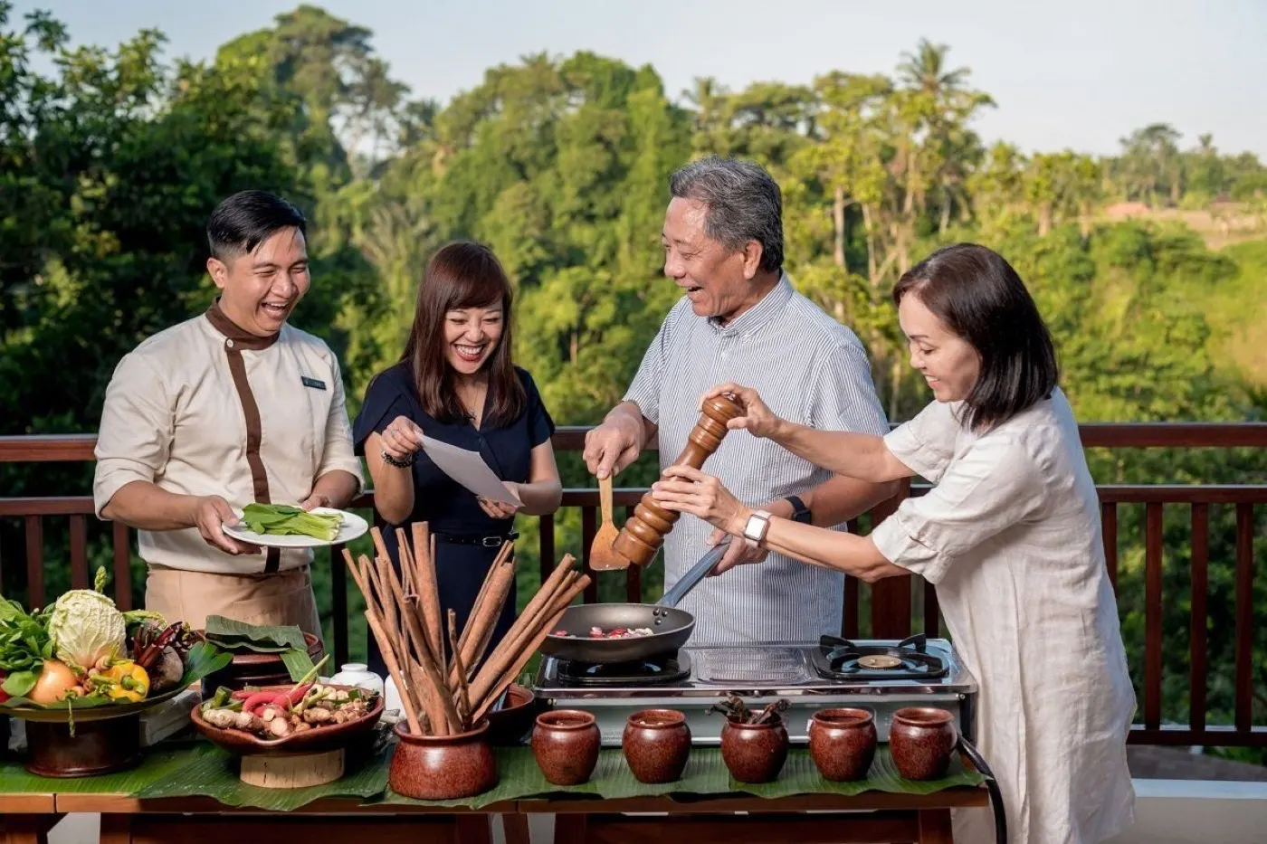 Cooking class with jungle view