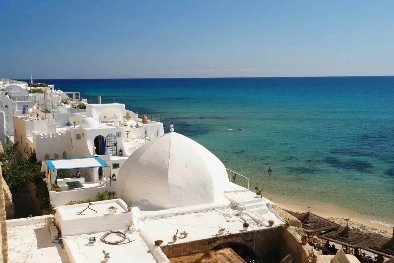 Arrive and drive to Hammamet