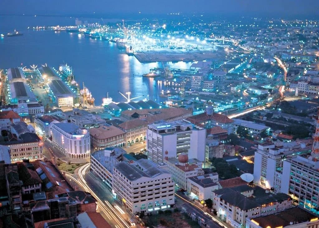 Arrive in Colombo