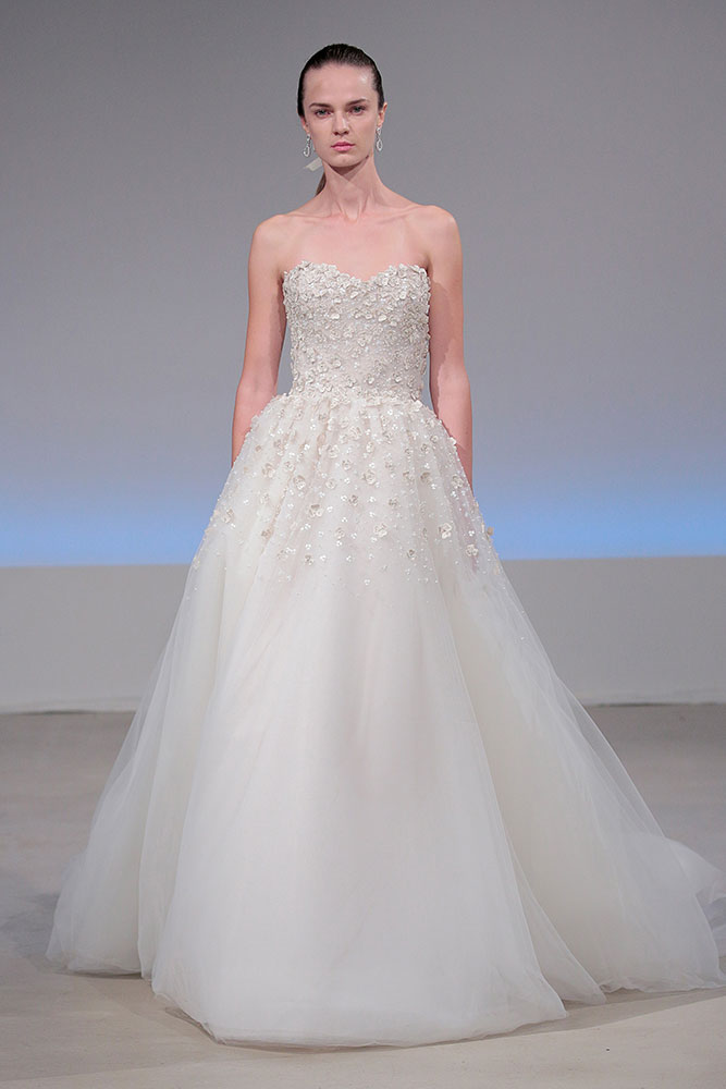 Isabelle Armstrong all 2017 New York Bridal Week Wedding Dress Collection Victoria Dress