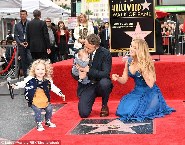 Blake Lively Ryan Reynolds family, ryan reynolds blake lively family photos