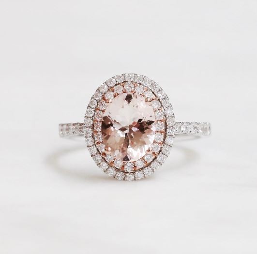 oval cut diamond engagement ring 