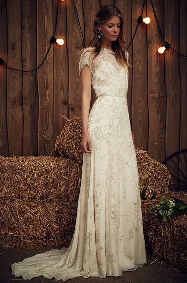Vintage Chic Gowns For a Country Style Wedding! - Wedded Wonderland