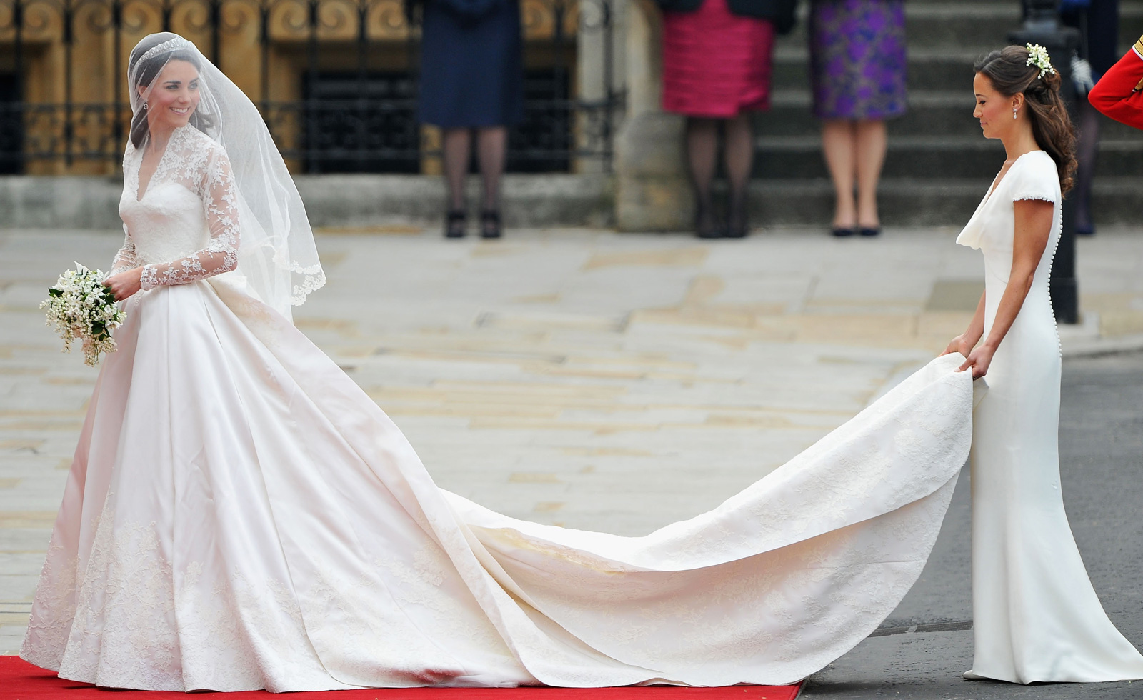 The 10 Most Expensive Wedding Dresses ...