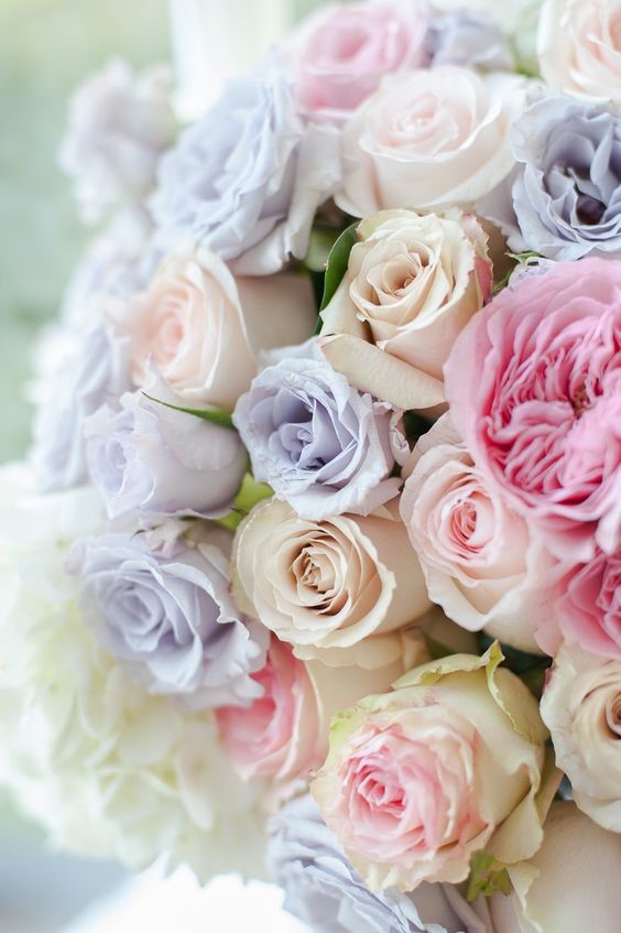 spring coloured roses for easter wedding