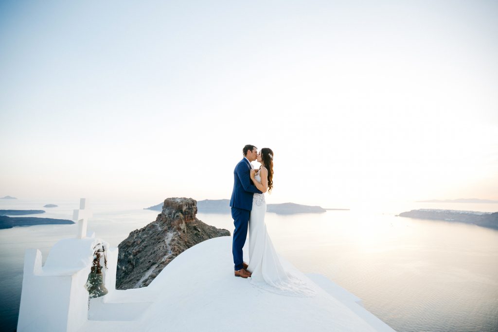 A Relaxed And Intimate Wedding In Santorini - Wedded Wonderland