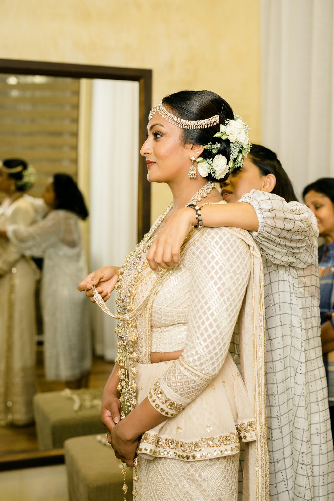 An Astonishing Sri Lankan Wedding - Wedded Wonderland